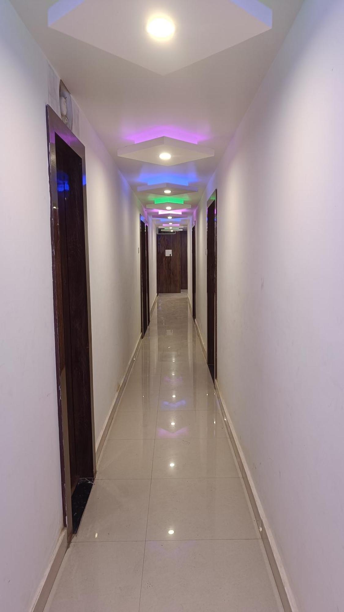 Hotel Zaika In Madhubani ภายนอก รูปภาพ